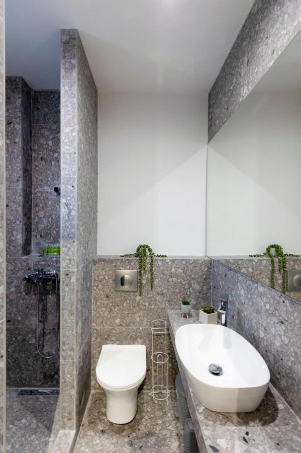 גראקיני Twinstars Superior Apartment מראה חיצוני תמונה